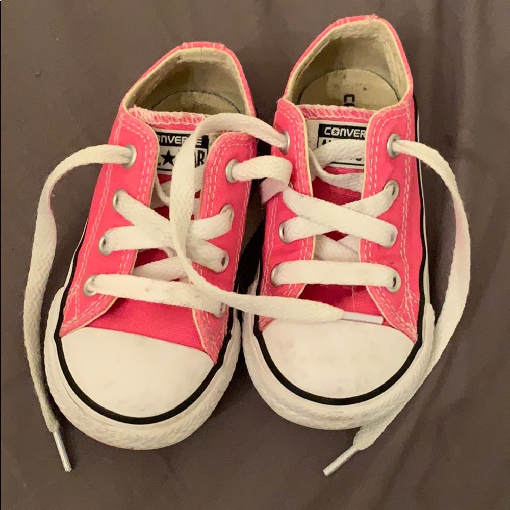 Converse, size 6 toddler